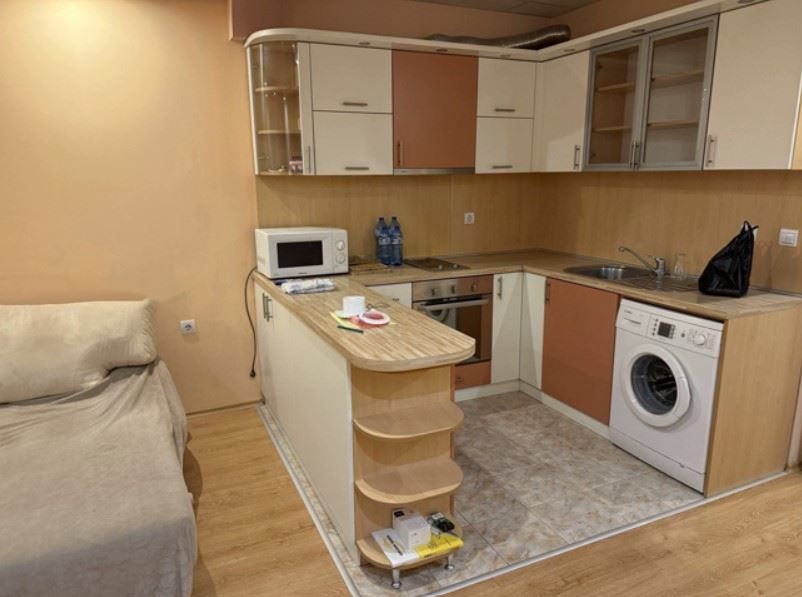 Дава се под наем Тристаен апартамент в София, Дружба 2 - 96 кв.м за 746.64 € - Снимка #1