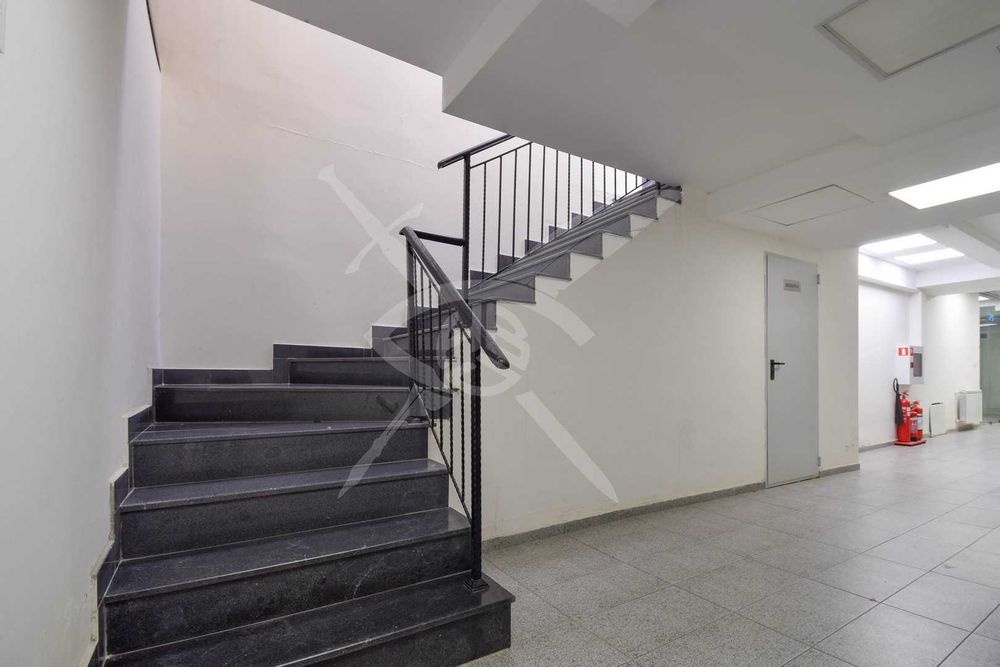 Търговско помещение в Центъра на град София № 88365