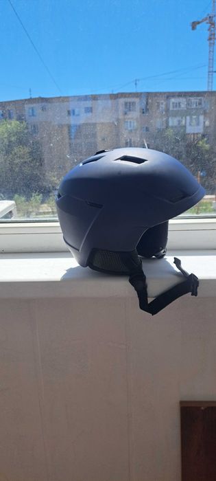 Шлем продам  очки против ветра в подарок
