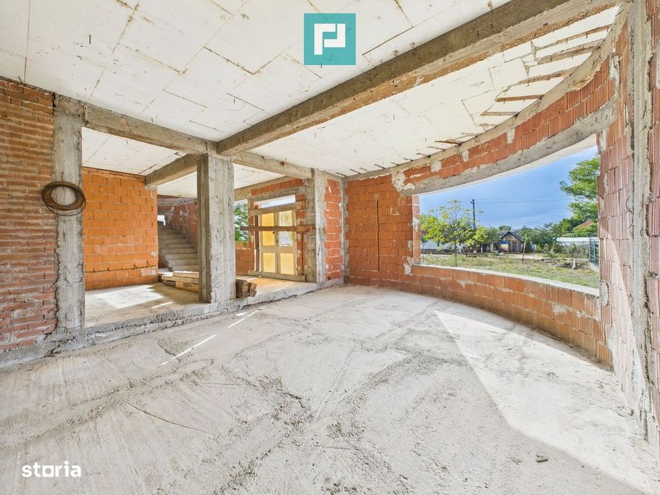 Casă la roşu S+P+1 în Bodrogu Nou