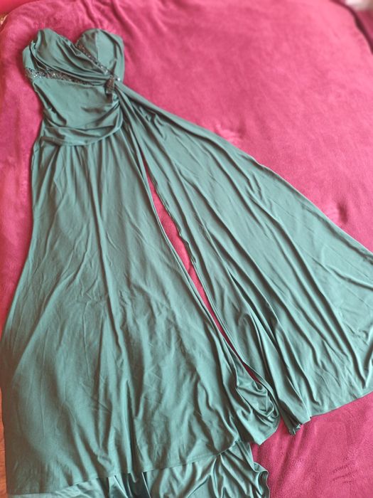 Официална зелена рокля