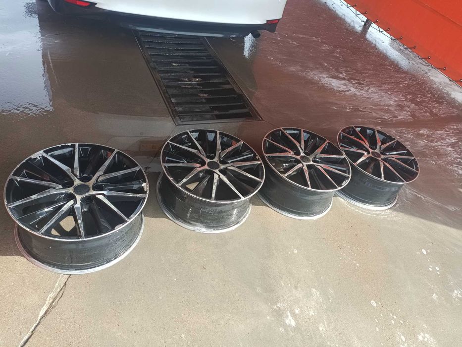 Продам 18 диски на камри (стиль75)