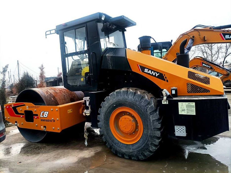 Одновальцовый каток SANY 16T [SSR160AC-8C2] в наличий