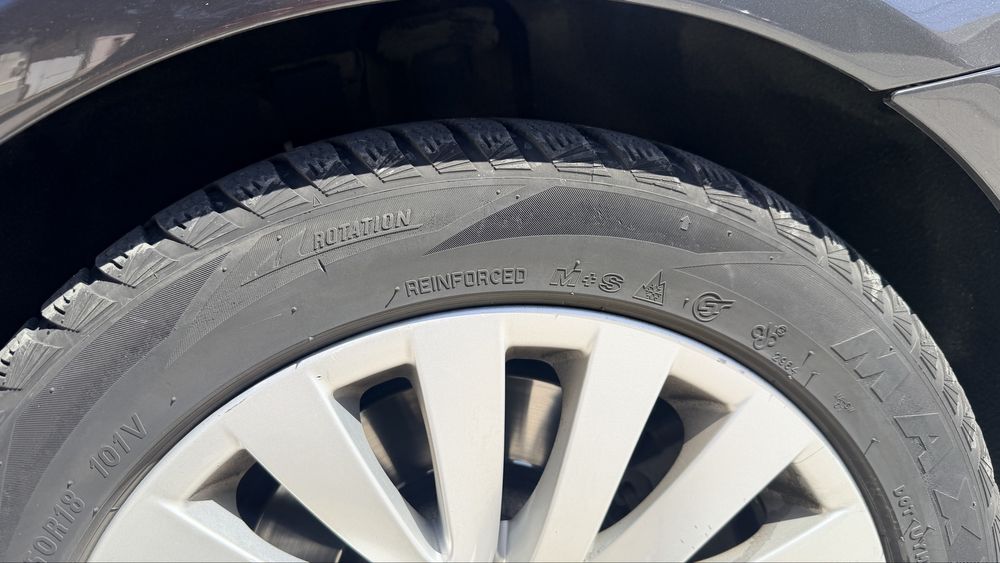 Jante BMW Seria 7 f01 f02 /F10/ F30 etc cu  Anvelope M+S 235/50/ R18