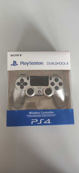 Джойстик за PlayStation 4, PS4