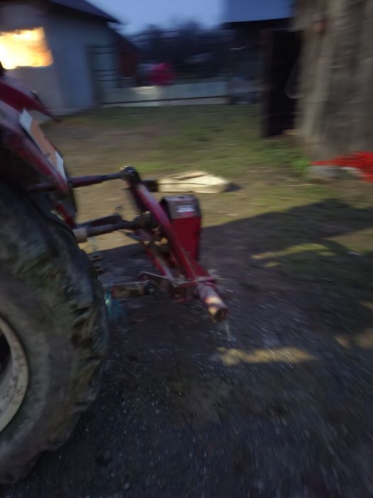 Vând cositoare mesy fercuson