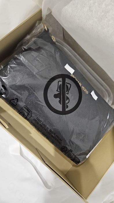 Продам новую сумку Michael Kors, оригинал.
