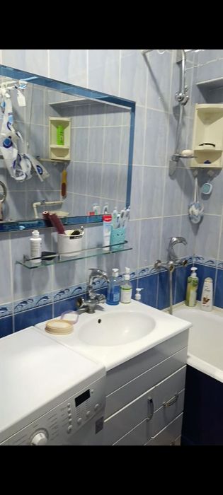 Продается квартира Паркентский рынок 2/6/9