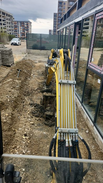 Bobcat, excavator, cilindru compactor – Hărman / Bra