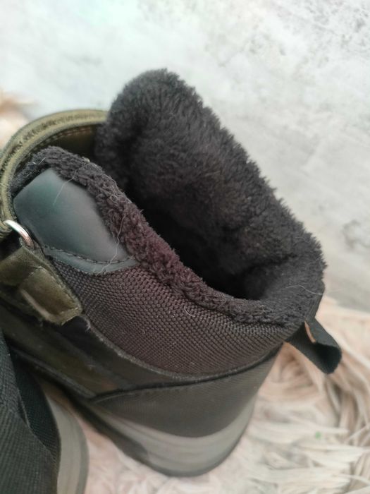 Продам полуботинки на мальчика