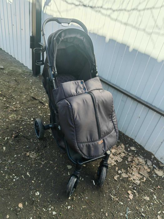 Коляска прогулочная летняя