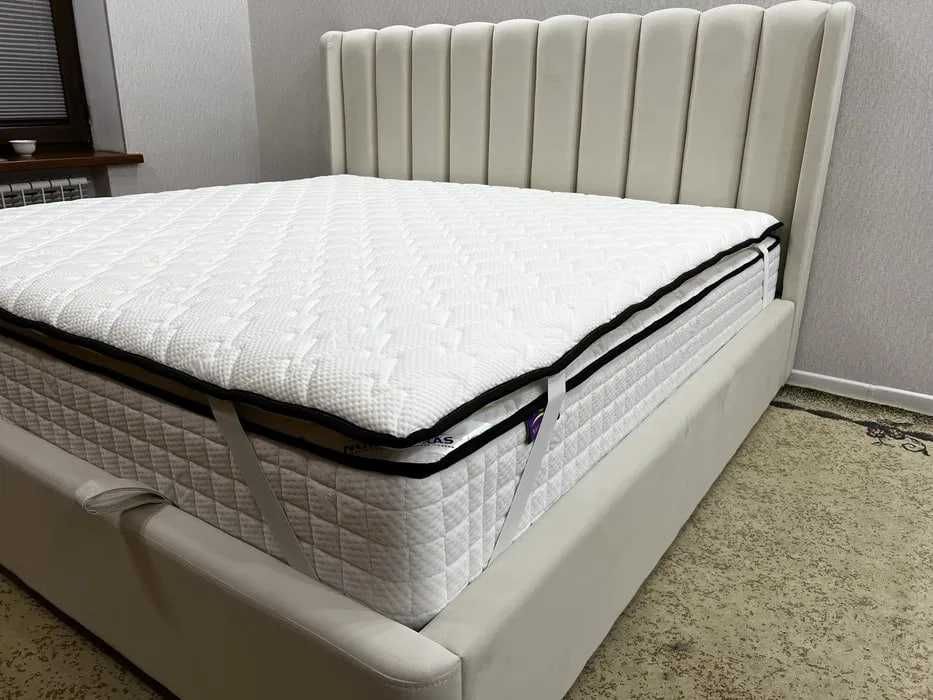 Продаётся спальный комплект Российского производства