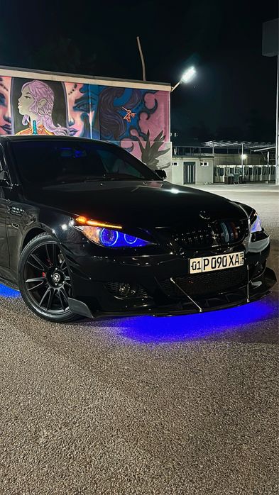 Продаётся рестайл BMW е60 530i полный тюнинг салона под заказ