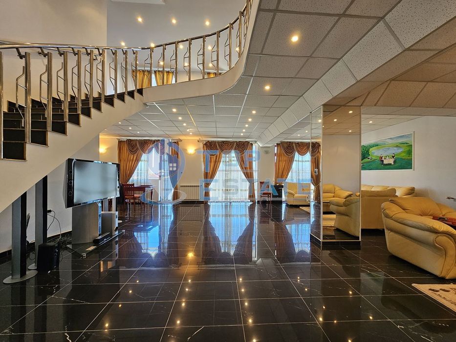 Продава се Къща в Лясковец - 496 кв.м за 505 €/кв.м - Снимка #2