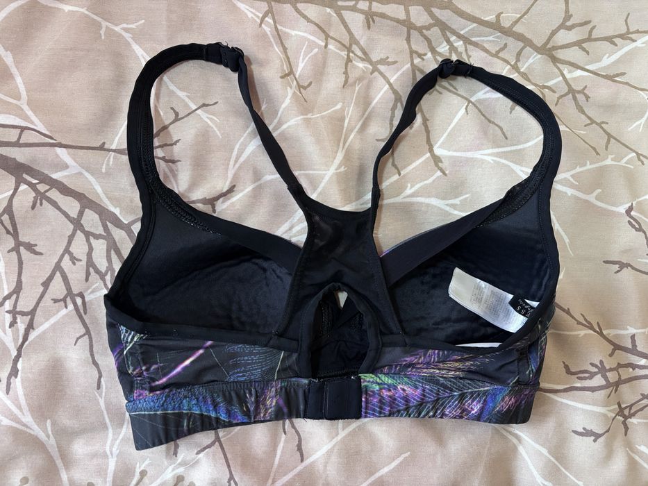 Спортно бюстие Guess