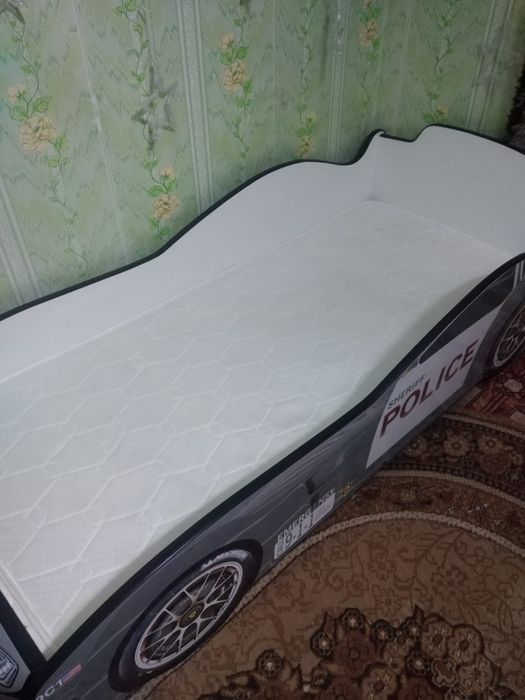 Продам кровать детскую