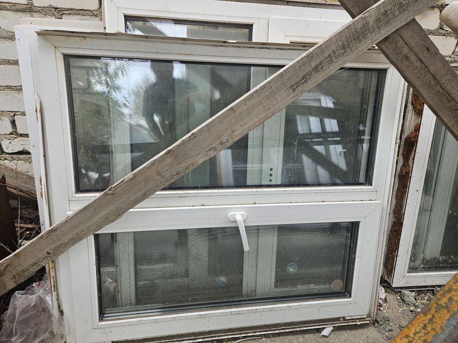 Продам пластиковые окна и двери