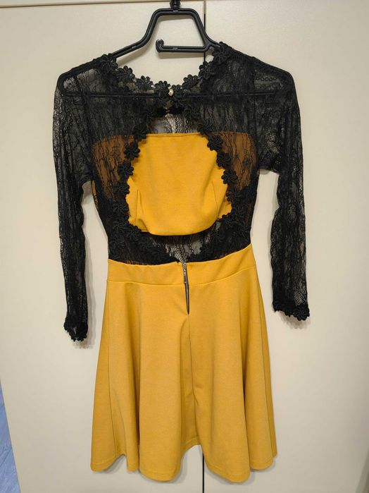 Официална къса рокля