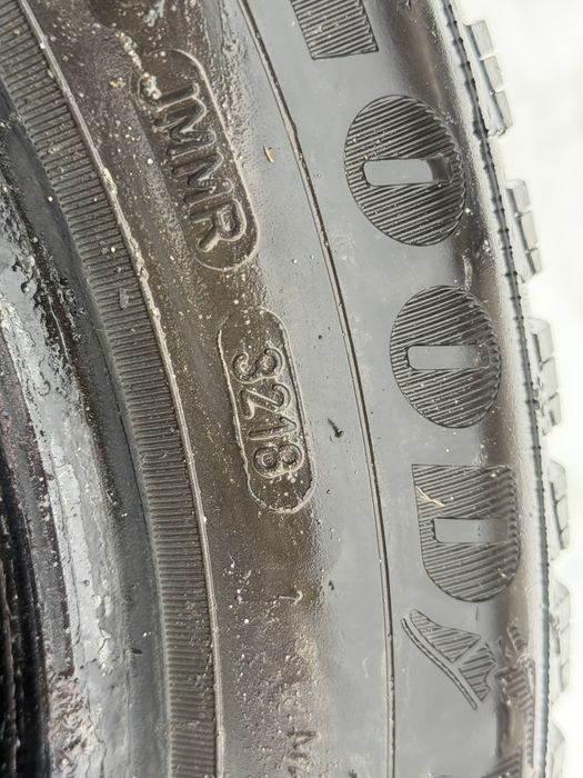 Cauciucuri iarna 205 55 R16 Goodyear