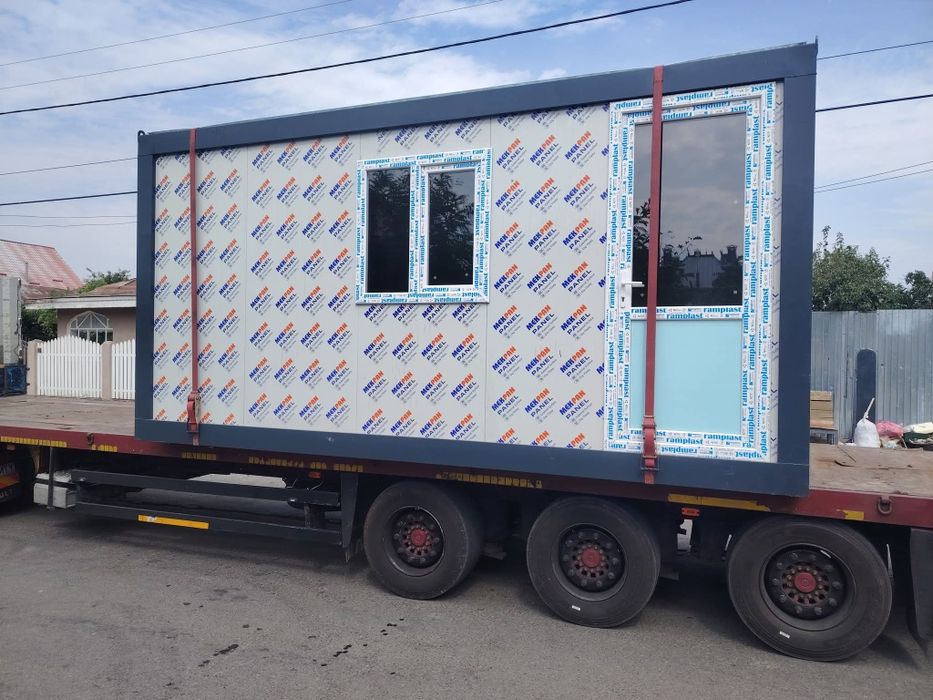 Vand containere standard 6x2,4