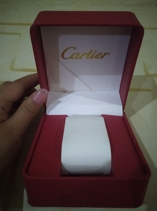 Cartier soat qutisi.