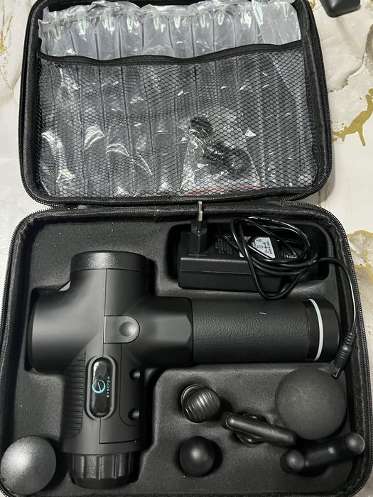 Продаю массажер новый