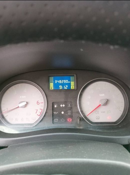 DACIA Logan 2011 — imagine 4