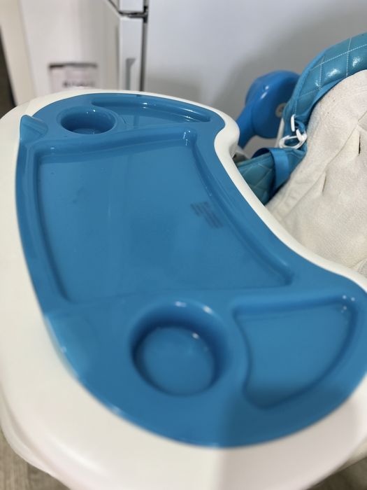 Детский стульчик для кормления