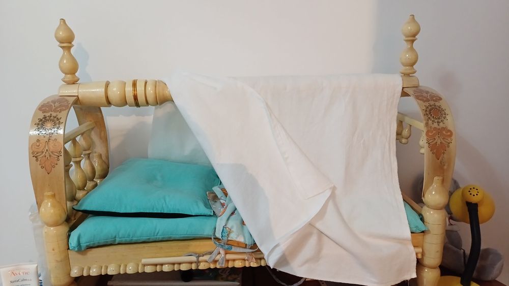 Продам качелю за 15000 торг имеется