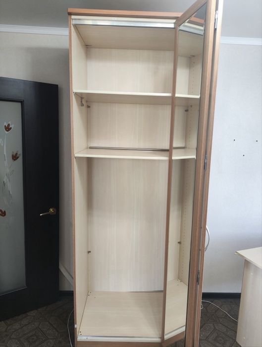 Два шкафа 30000 самовывоз