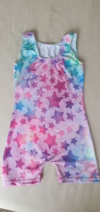 Costume de gimnastica pentru fetițe 30 de lei bucata
