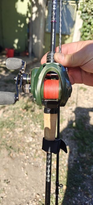 Combo lanseta PureLure Sharpen + mulineta baitcasting Heweiu