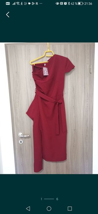 Rochie nouă cu eticheta, mărimea M