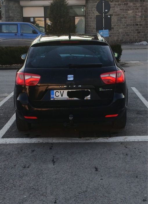 Vând Seat Ibiza