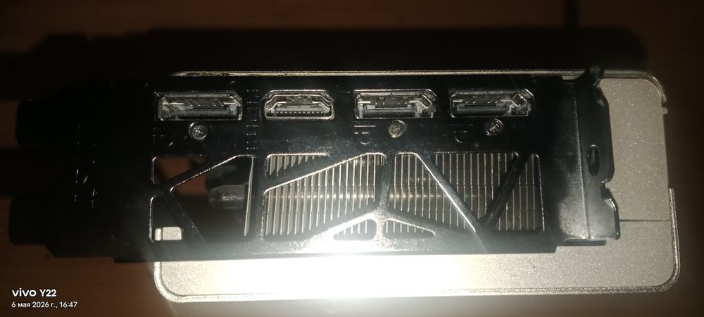 Срочно продам rx5700 8gb