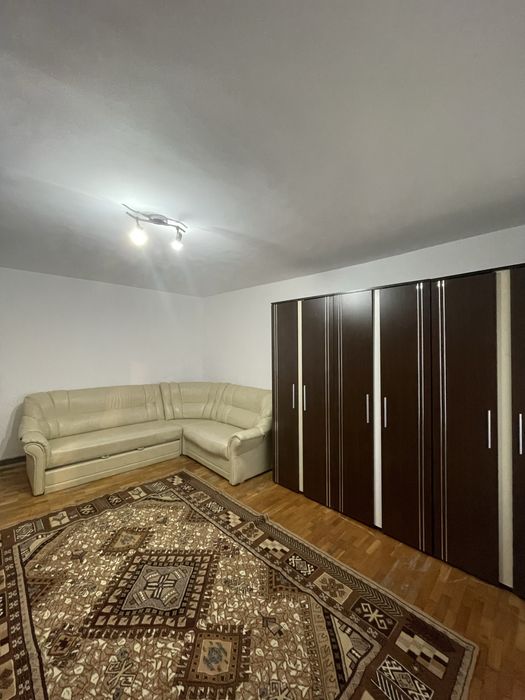 Inchiriez apartament cu o camera