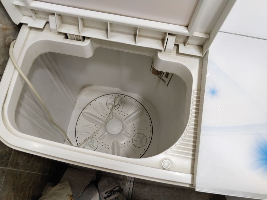 Стиральная машинка отличная использовали чуть меньше года