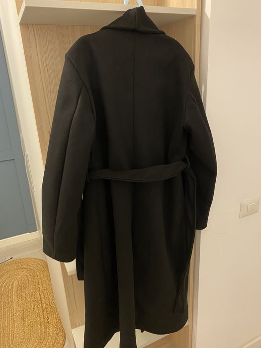 Palton negru U&F