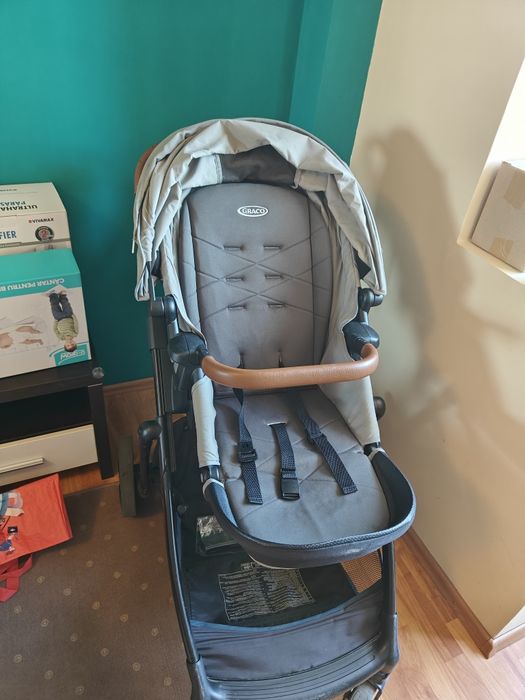Căruț Graco Near2Me 4 in 1