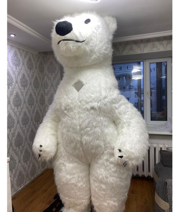 Аренда 2-х метровых мишек