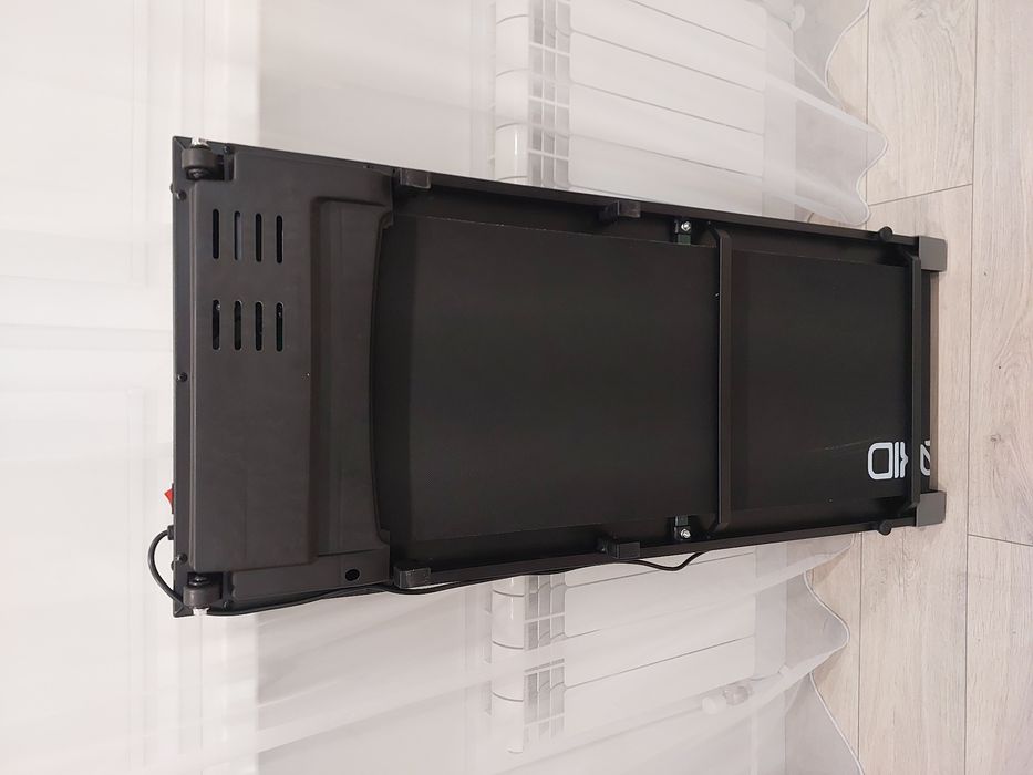 Продам беговую дорожку