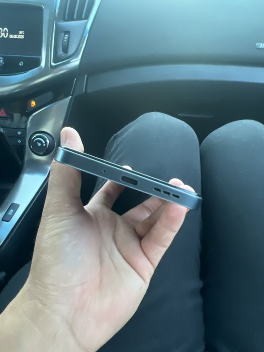 Срочно продам Redmi 13C 8/128GB