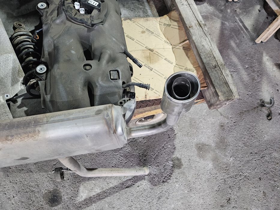 Гърне за Toyota Rav4 2024г