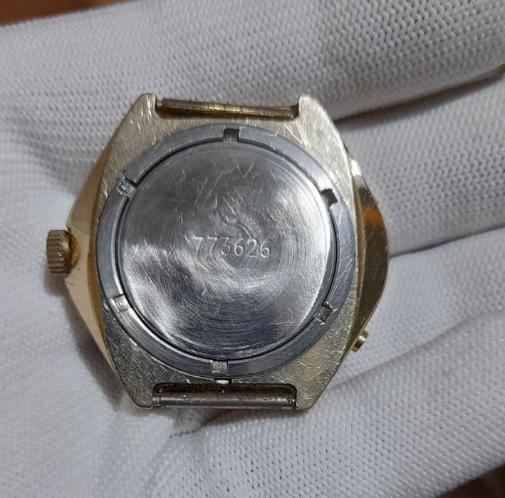 Советские позолоченные часы