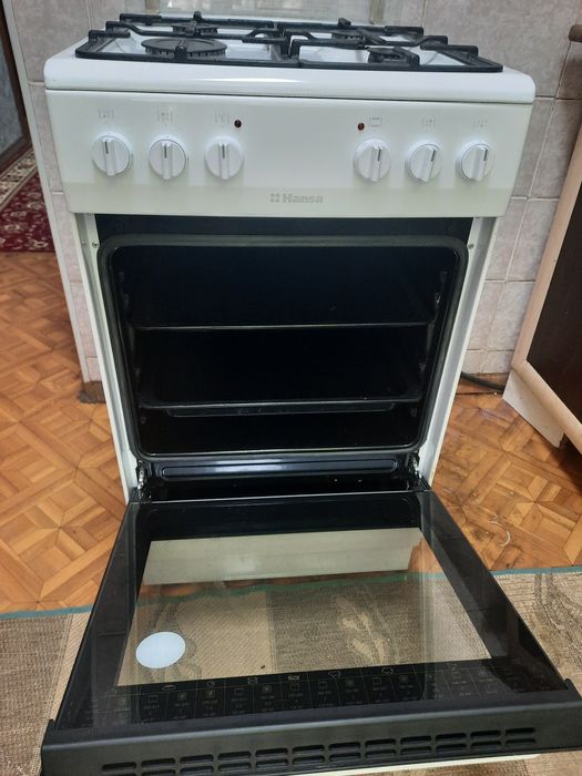 Газплита Hansa с духовым шкафом