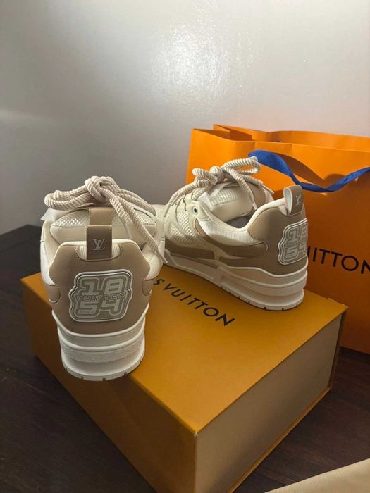 #REDUCERE# Louis Vuitton LV Skate Bej - Verificare Colet -