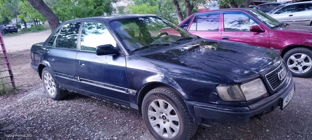 Продам Ауди 100 С4