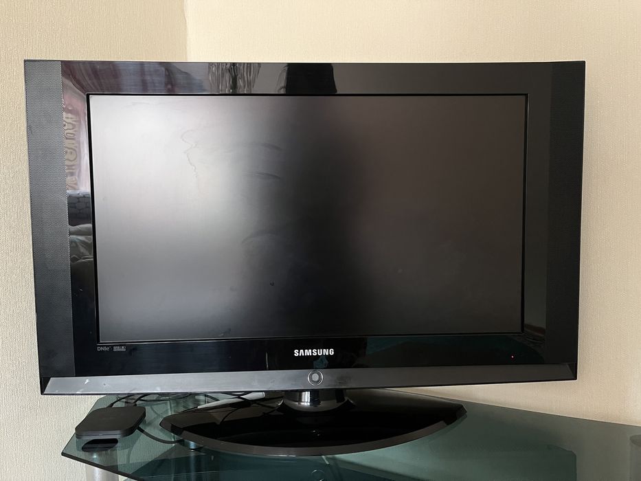 Продам рабочий плазменный телевизор SAMSUNG