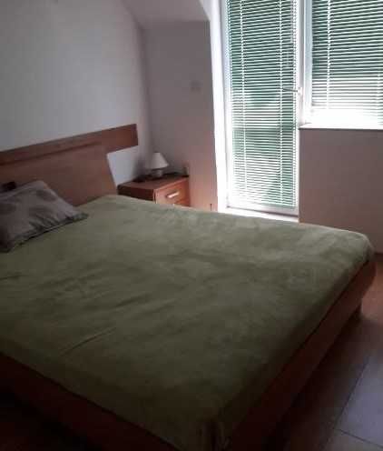 Дава се под наем Тристаен апартамент в Пловдив, Център - 76 кв.м за 244.8 € - Снимка #2