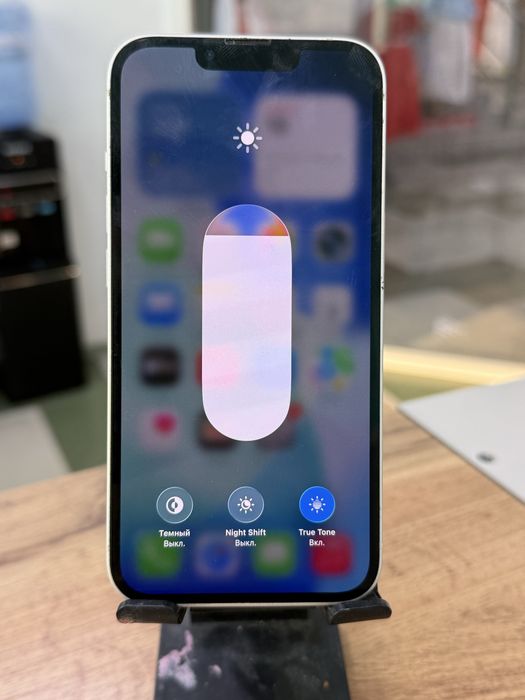Продается Iphone 13